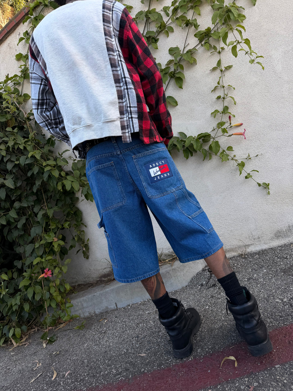 Worldwide Carpenter Shorts